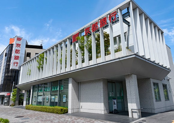 京都銀行大日支店（約290m・徒歩4分）